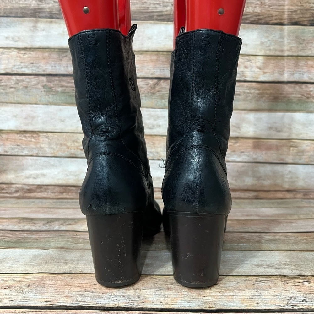 Frye Black Leather Carson Boots - Picture 7 of 10